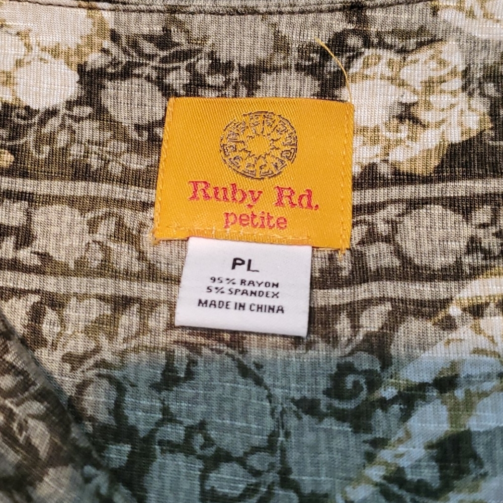 Ruby Rd. Petite Fit Lush Life Olive Green V Neck Knot Front Blouse Size LP NWT - Picture 4 of 5